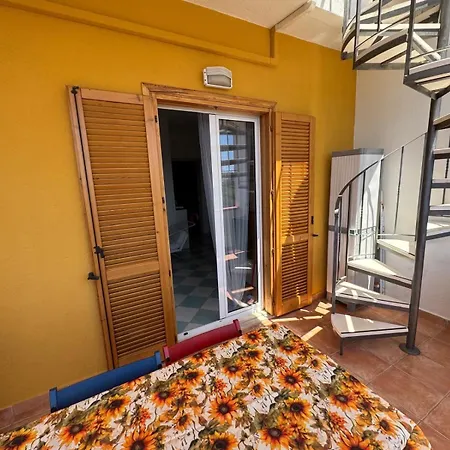 Casa Vista Mare Holiday home *